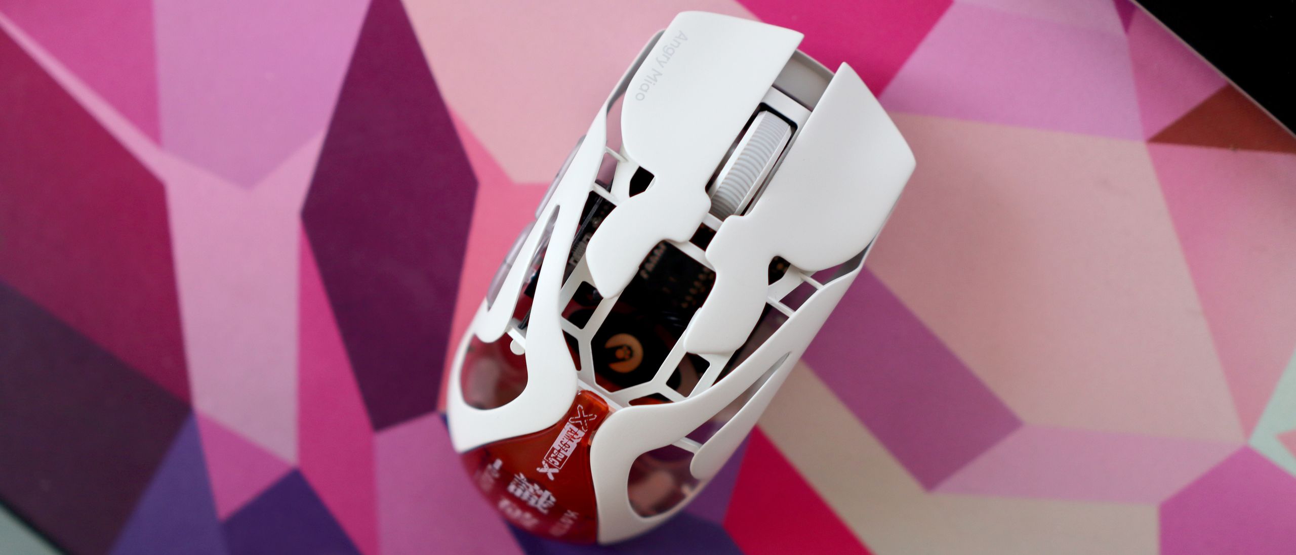 I’m a Counter-Strike fanatic – and the AngryMiao AM Infinity.97 is one of the best gaming mice if tested
