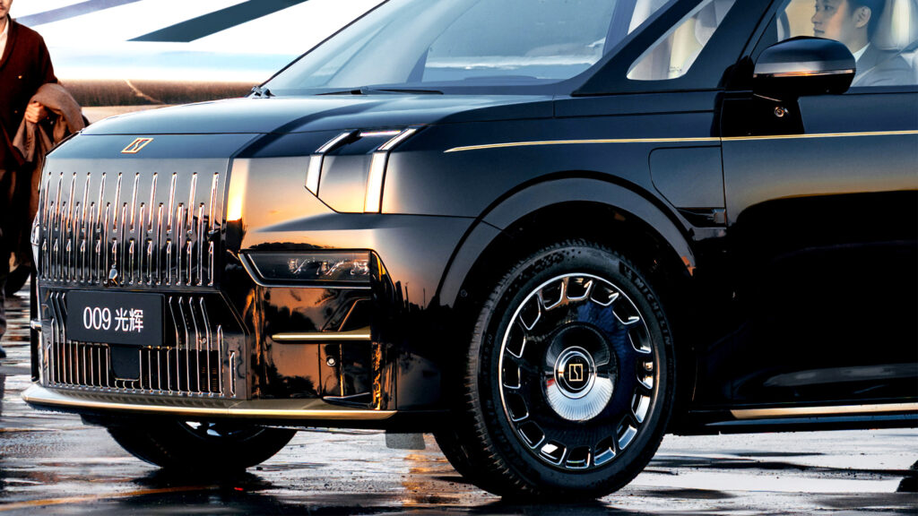 Zeekr Wants To Build A G-Wagen Rival, And Maybe A Pickup Too | Carscoops
