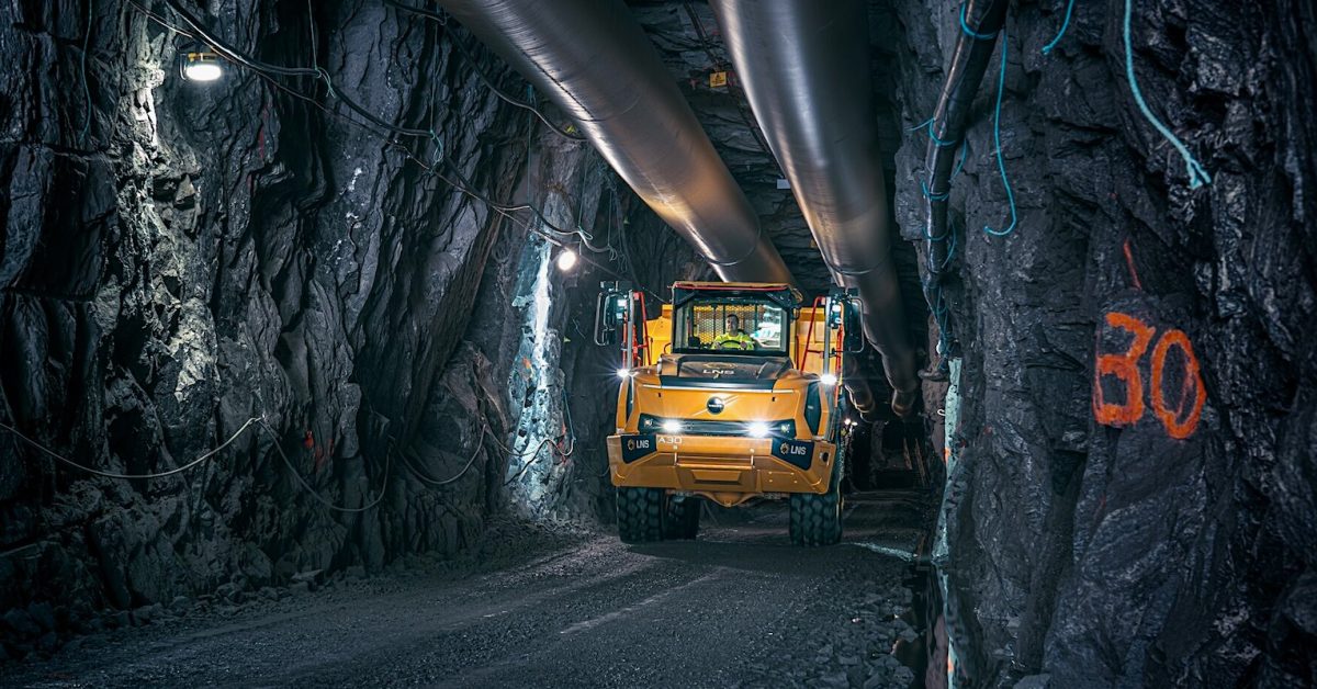 First-ever Volvo A30 Electric articulated haul trucks get to work