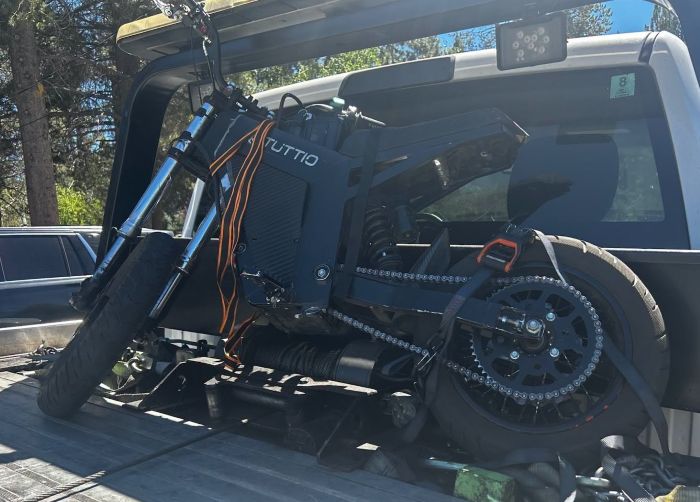 Teen riding electric motorcycle could face multiple charges after CHP catches him after pursuit – South Tahoe Now
