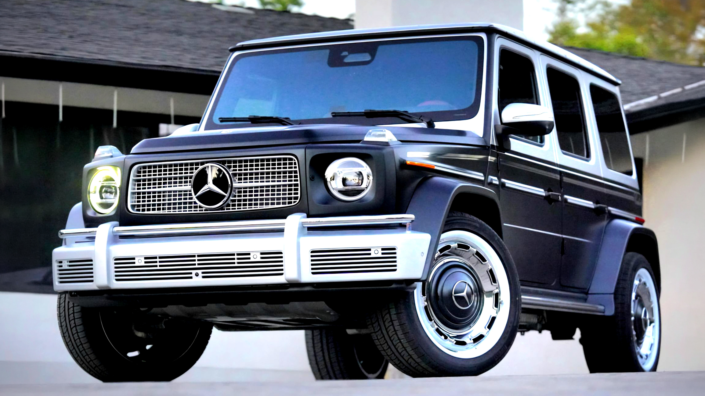 A New Mercedes G-Class With An Alibaba Kit Bid To $60,000 Below What The Owner Put In | Carscoops