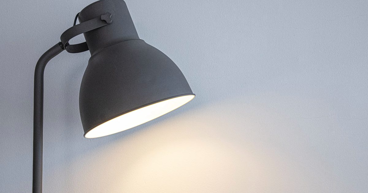4 desk lamps I’d actually recommend for your back-to-school study setup