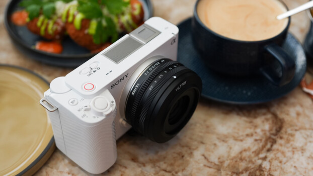 Viltrox 26mm f/2.8 EVO Review: Compact Without Compromise | Fstoppers