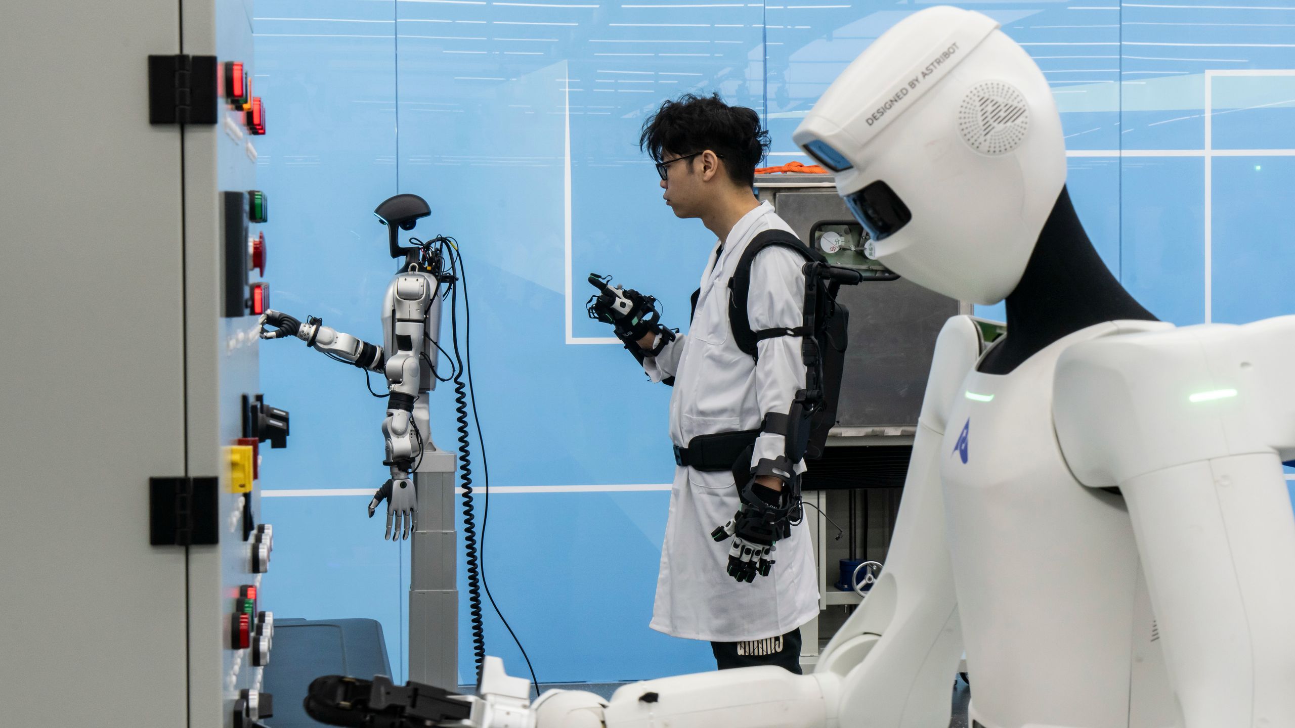 Ukraine wants combat humanoid robots — simpler, wheeled tech could arrive soon