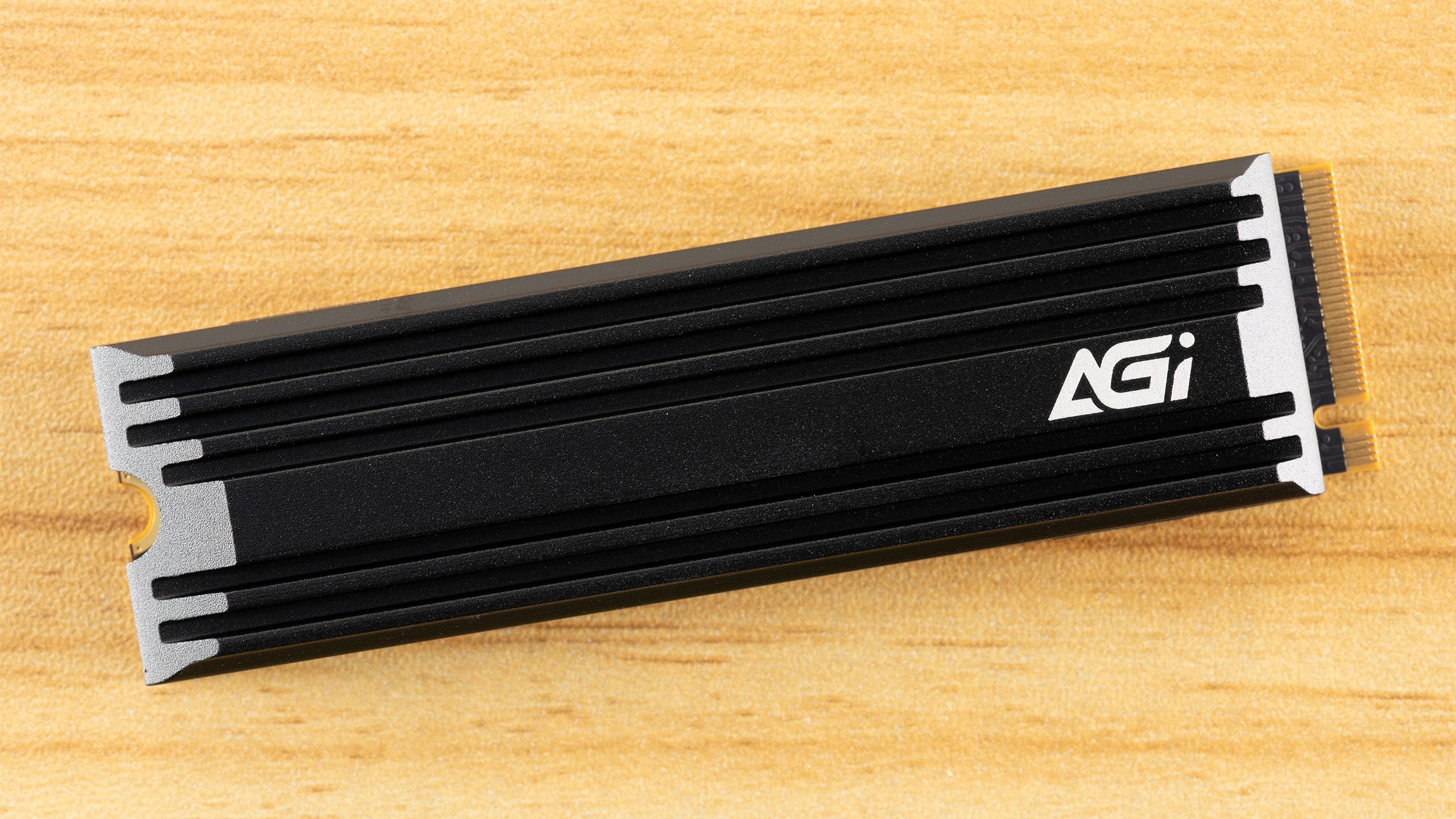 AGI AI828 SSD Review: A near-last resort for those on a budget
