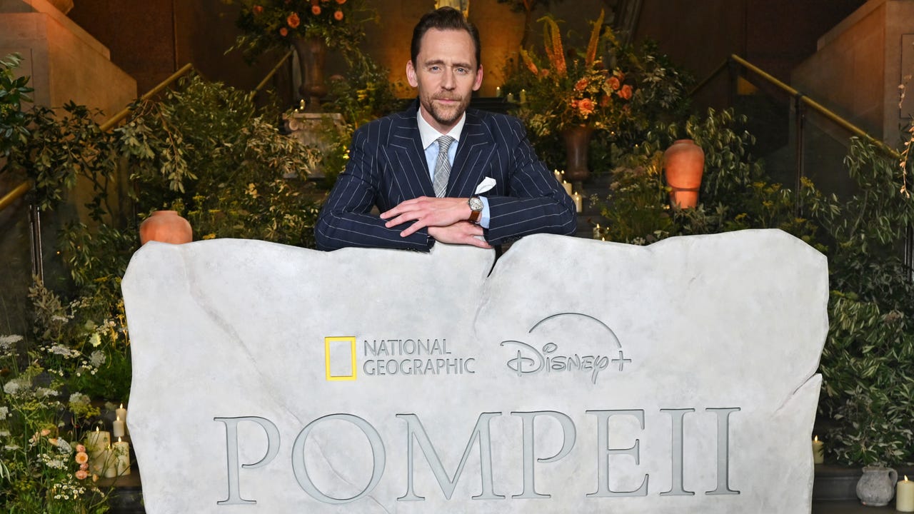 Tom Hiddleston Has Made a Pompeii Documentary, Inspired by His Marvel Brother Chris Hemsworth, And After Suggesting the Location Appear in Loki