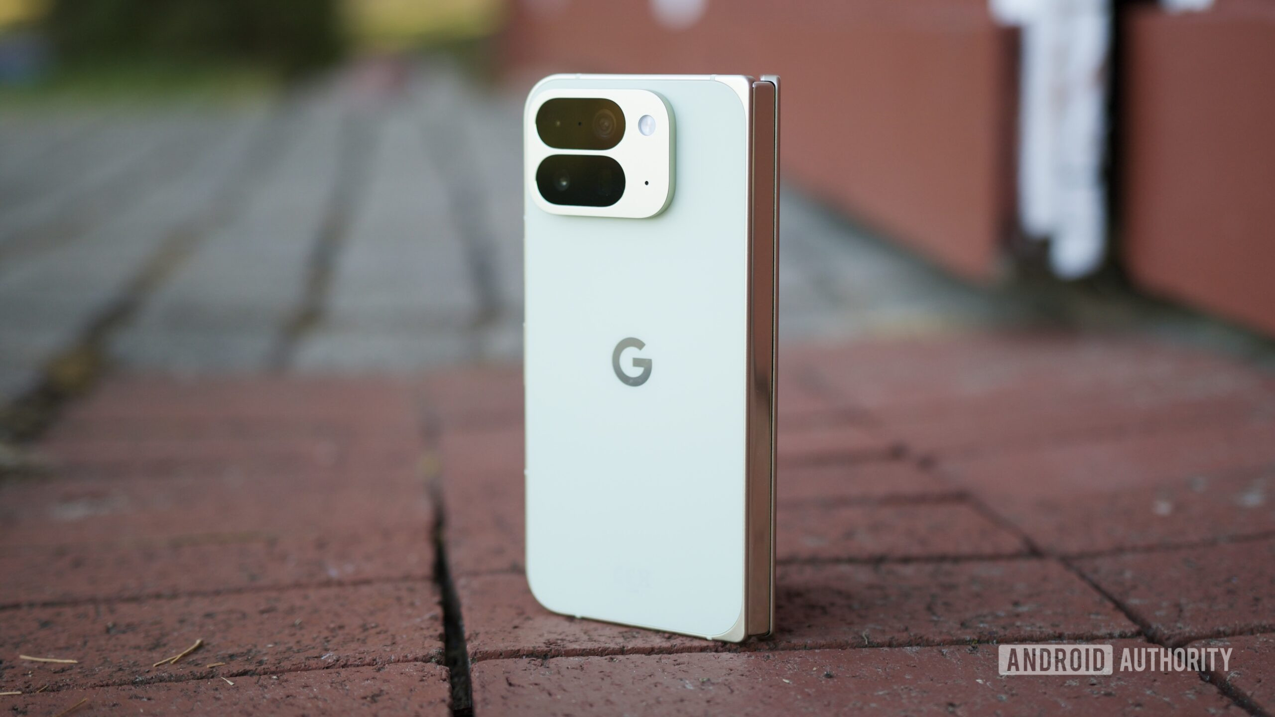 What’s the point of foldable Pixel phones anymore?