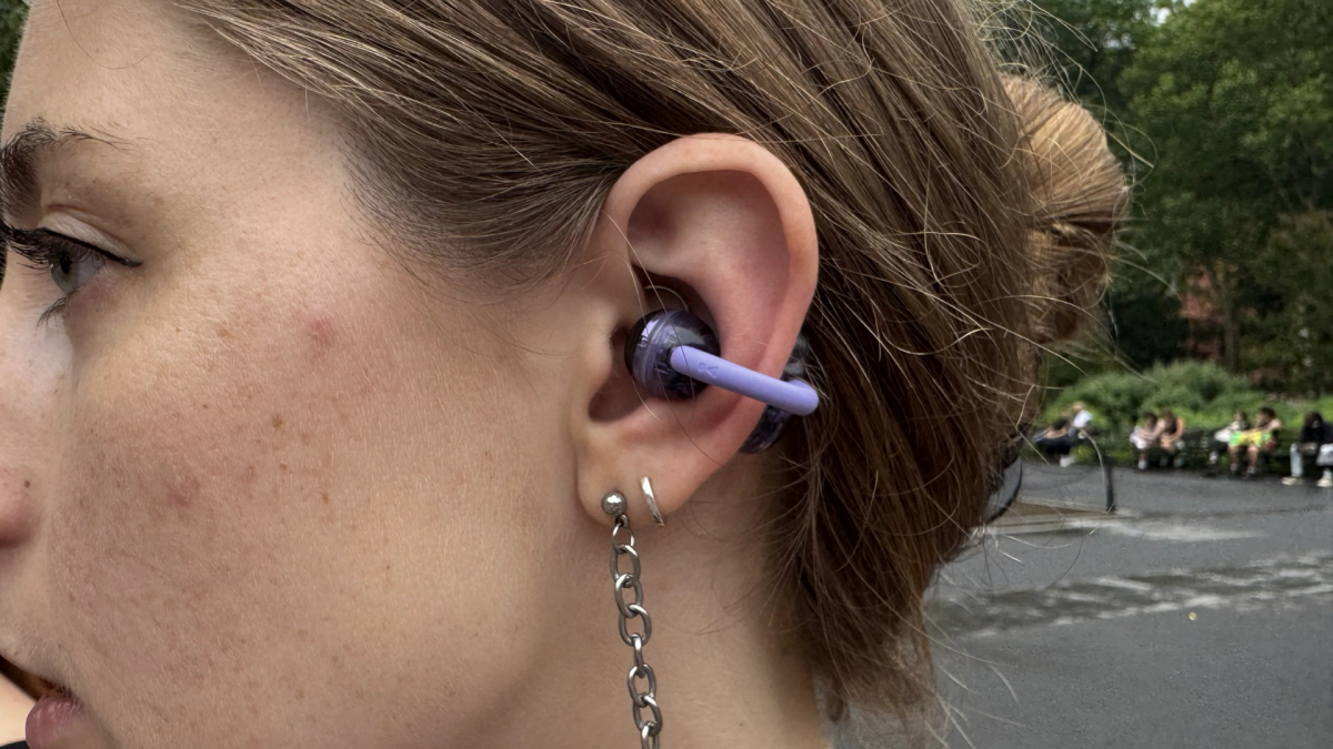 JBL Soundgear Clips Review: These Open-Ear Earbuds Will Be Replacing My AirPods