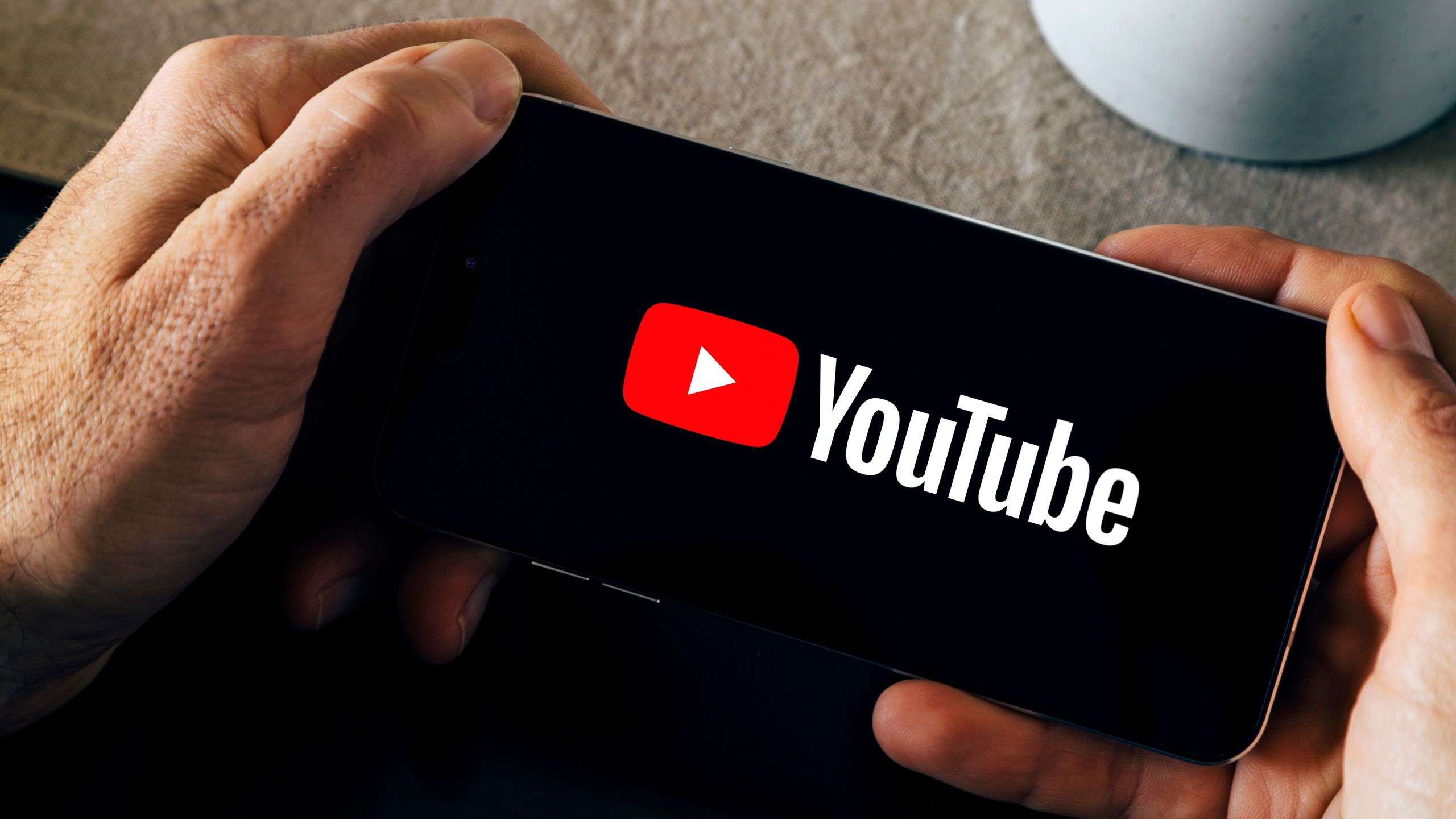 Picture-in-picture is broken on the YouTube app for Android and iOS, and users say it’s been ‘acting up for several weeks’