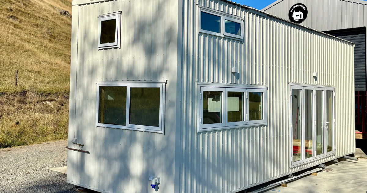 26-ft-long tiny house is surprisingly spacious inside