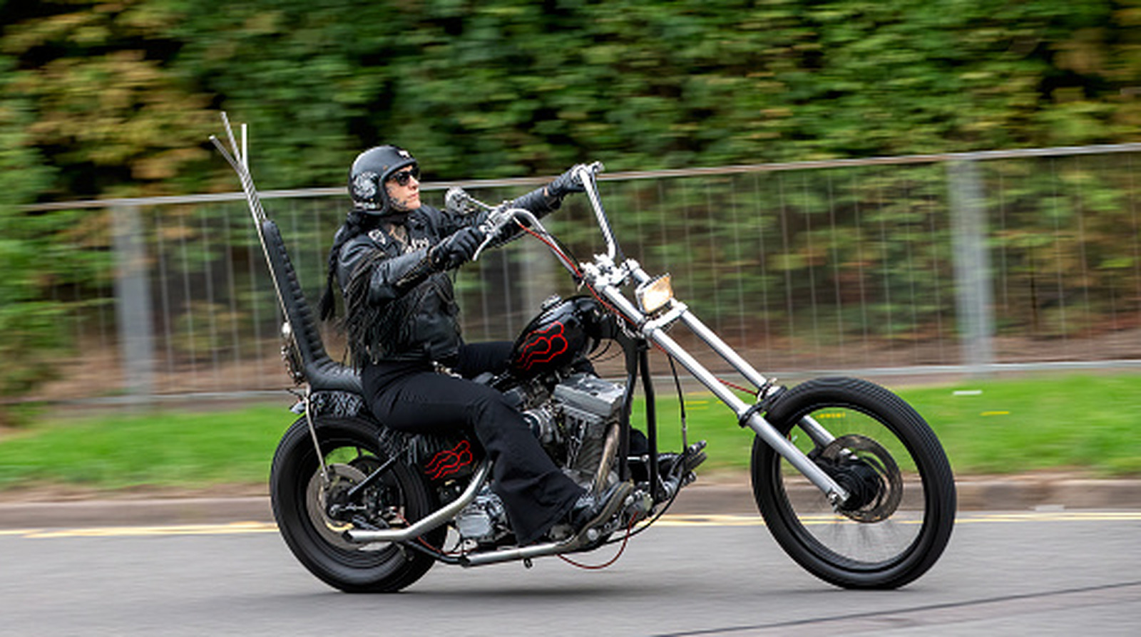 What Do Handlebar Risers Do On A Motorcycle? – SlashGear