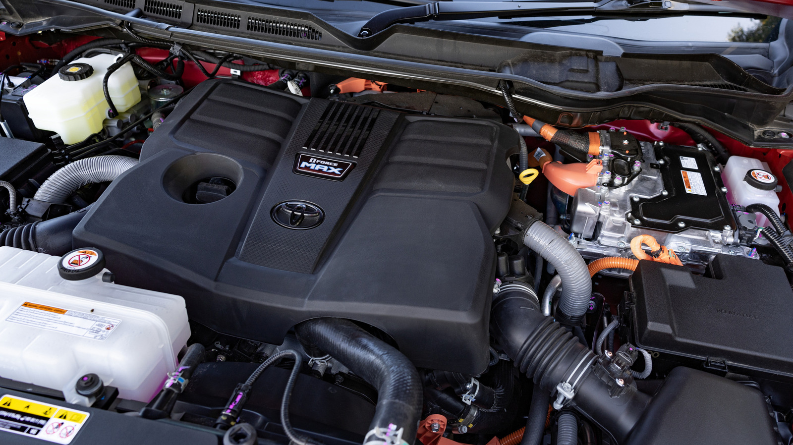 These Toyota Truck Engines Have Bad Reputations Buyers Should Know About – SlashGear