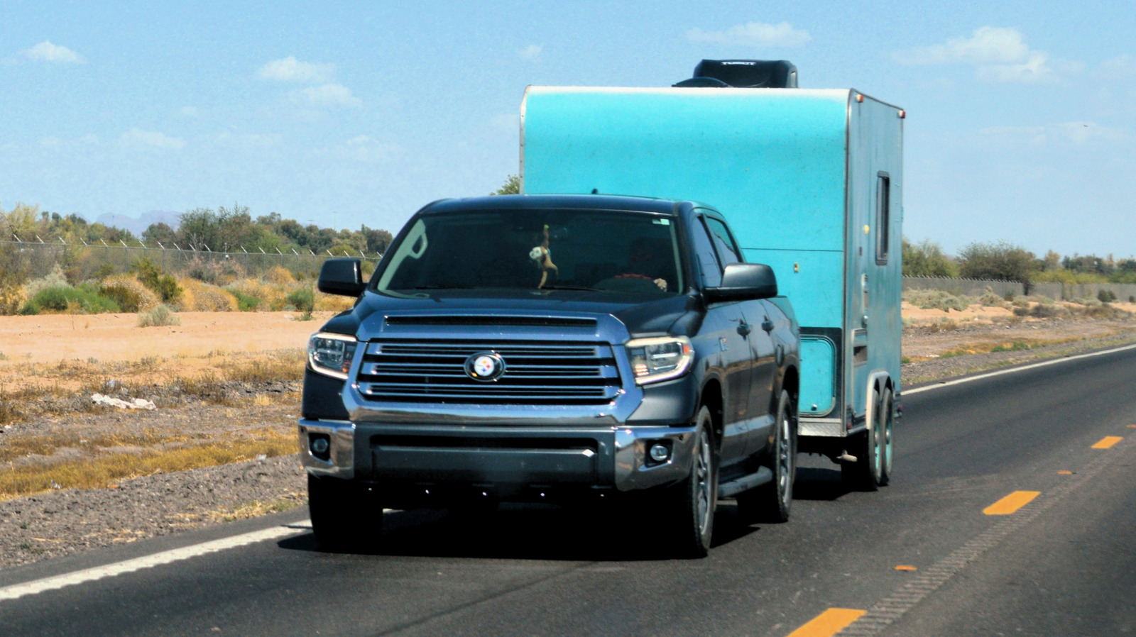 What Is The Speed Limit When Towing On A US Highway? – SlashGear