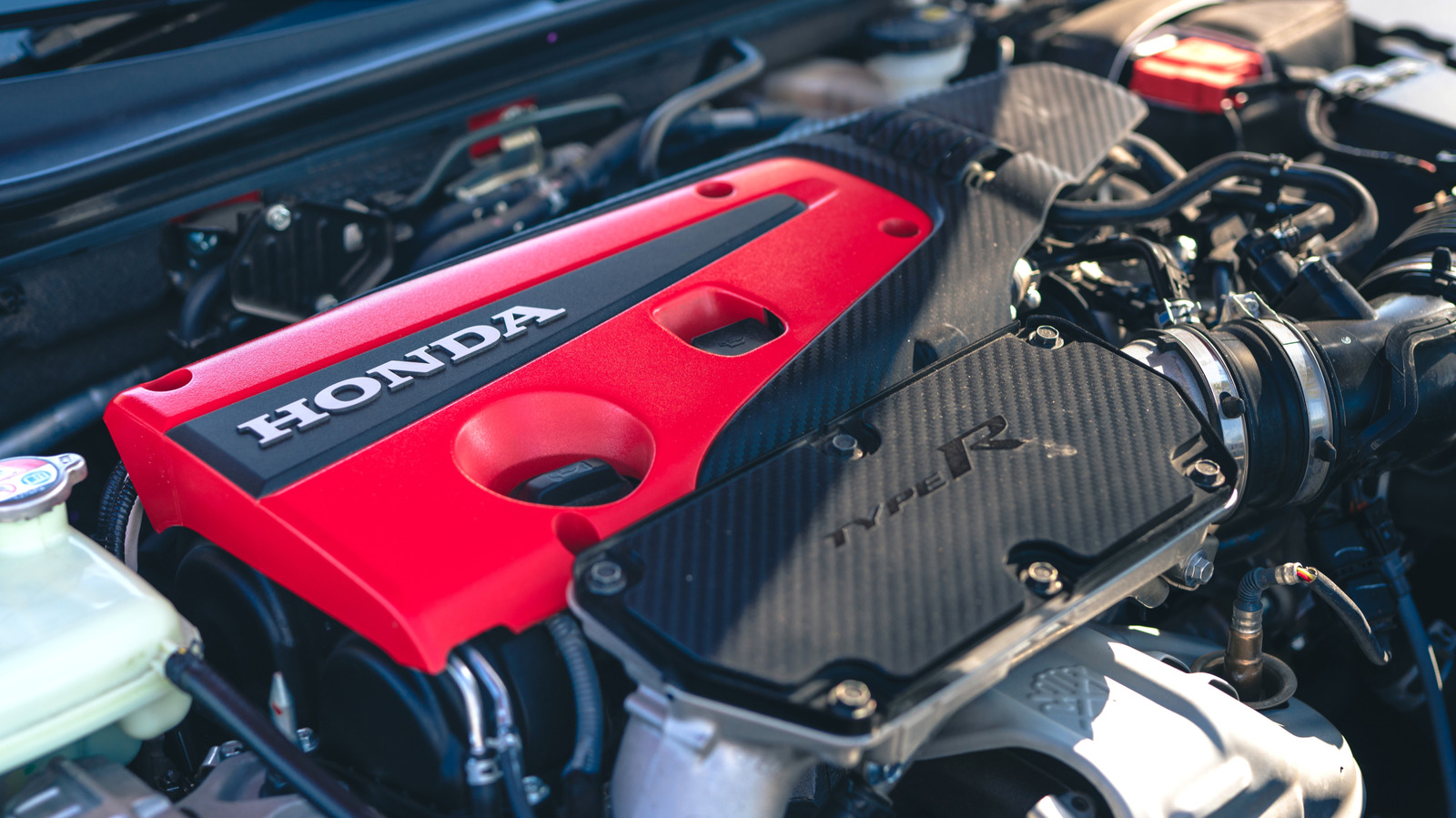 5 4-Cylinder Engines That Deliver V6 Power – SlashGear