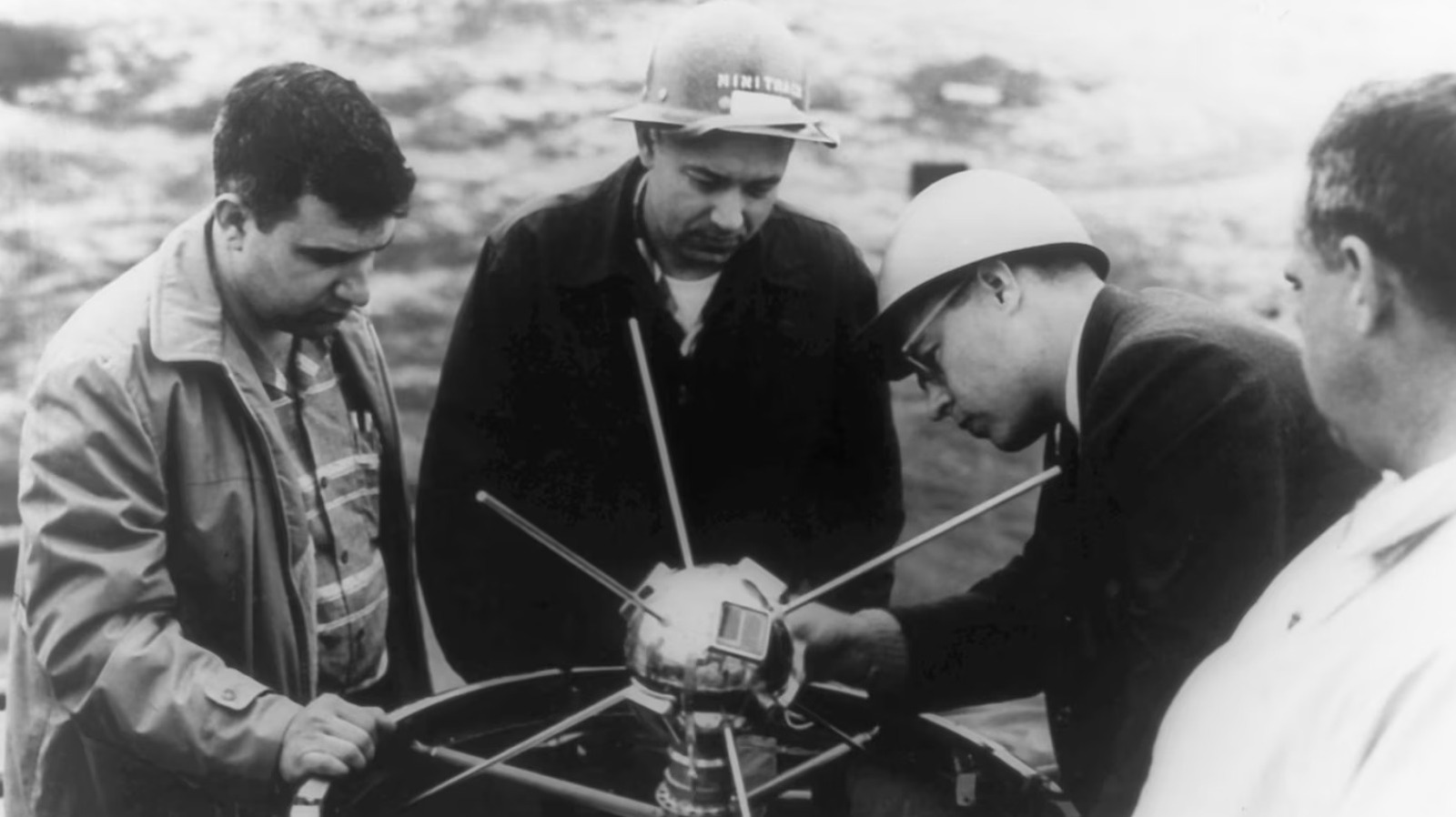What Is The Oldest Artificial Satellite Still Orbiting Earth? – SlashGear