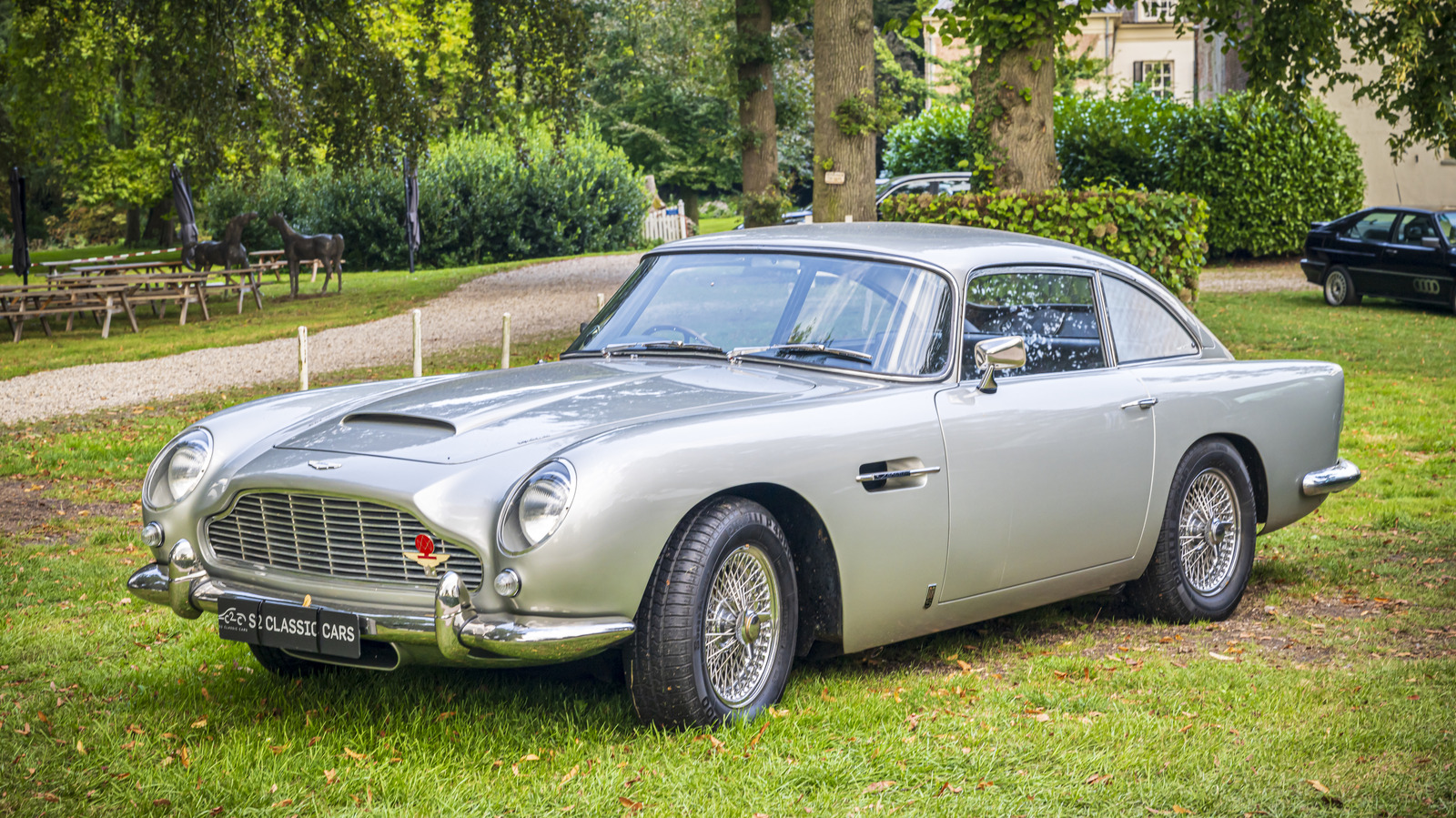 How Fast Is The Original ’63 Aston Martin DB5? A Look At Its Top Speed – SlashGear