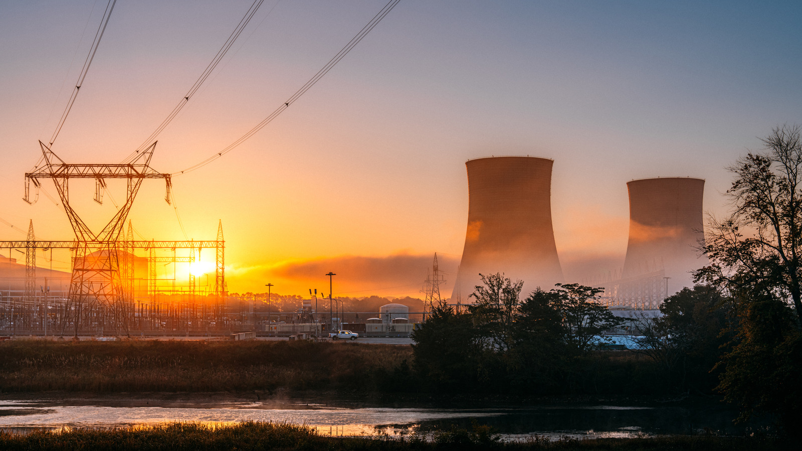What Exactly Is A Nuclear Reactor Used For And How Does One Work? – SlashGear