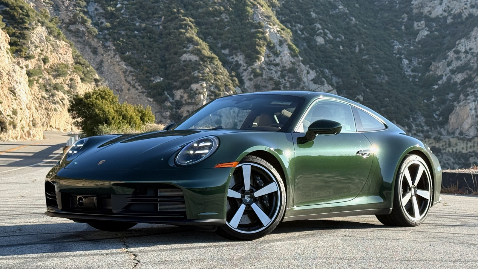 Does The Porsche 911 Still Deserve Its Reputation? – SlashGear