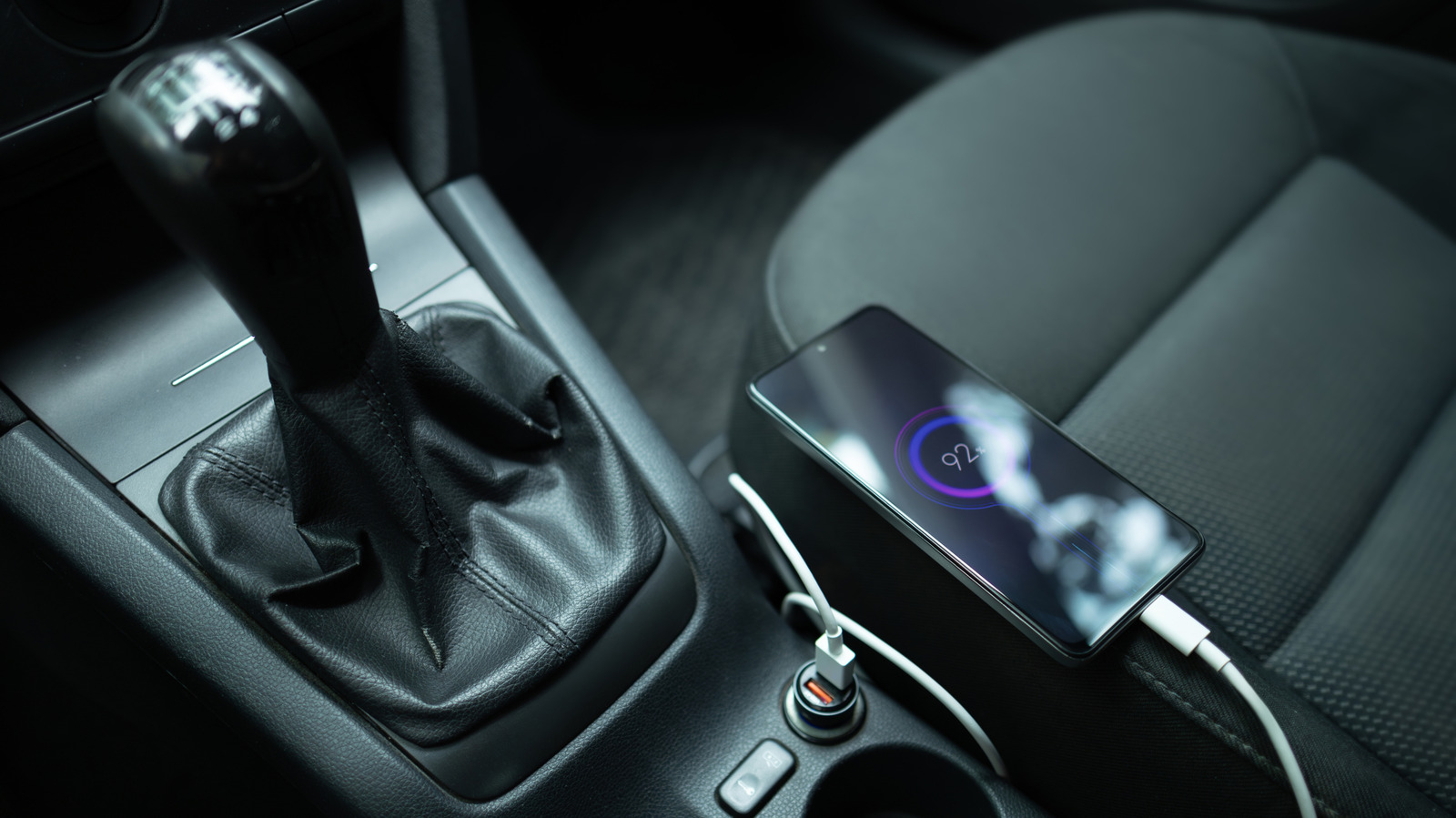Does charging your phone in your car waste gas? – Engadget
