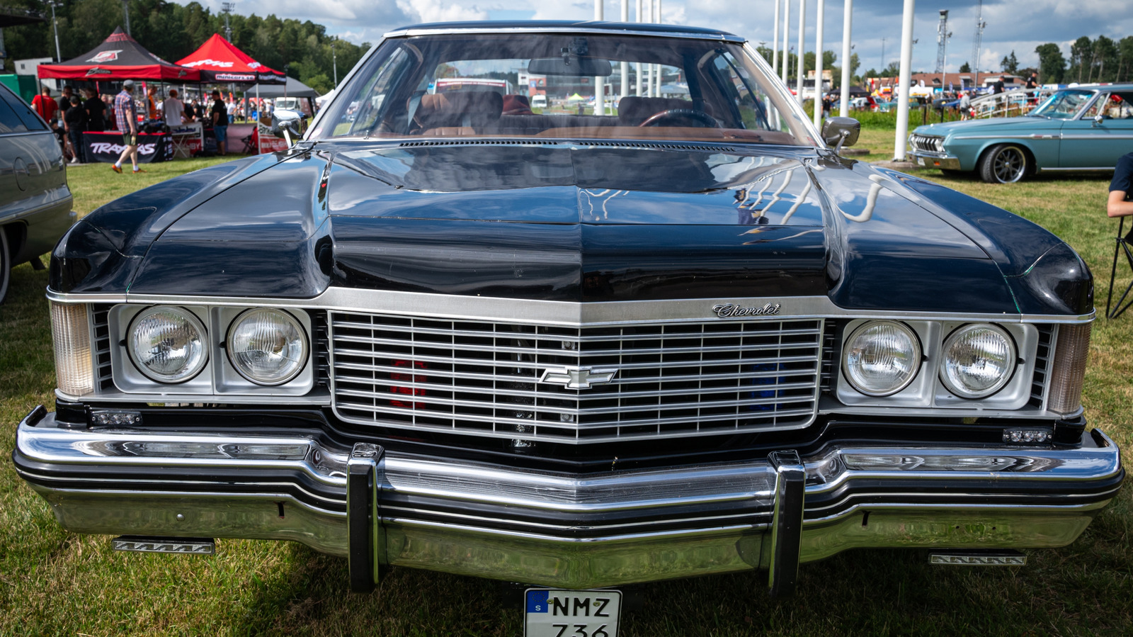 Why Did Automakers Stop Using Bulky Bumpers On Their Cars? – SlashGear