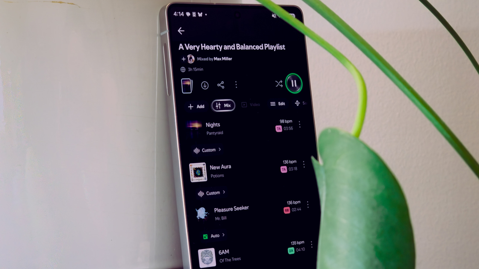 This Spotify setting makes your music feel DJ mixed – Engadget