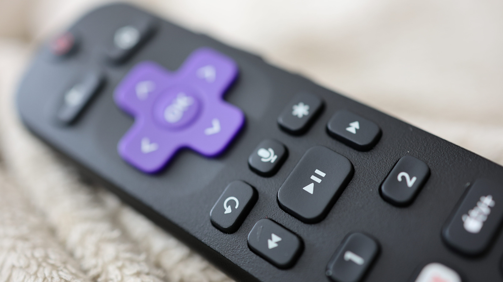 How to program your Roku remote to voice control your non-Roku TV – Engadget
