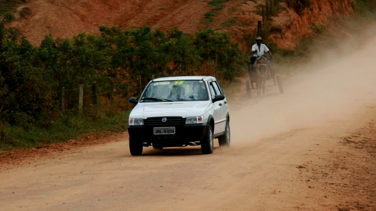 What’s The Fastest Speed You Can Legally Drive On A Dirt Road? It Depends – SlashGear