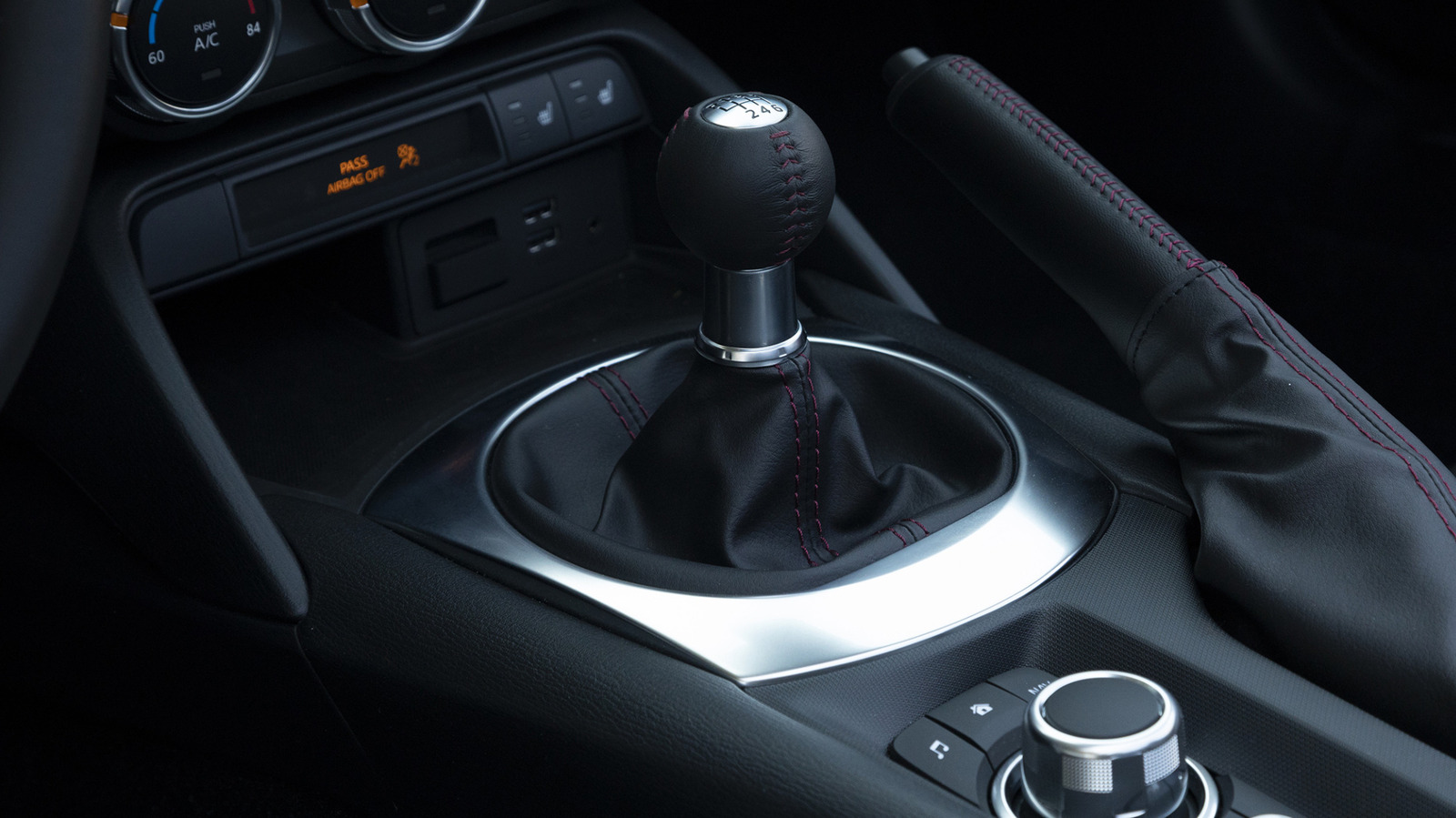 Is Gen Z Actually Bringing Back Manual Transmissions? – SlashGear