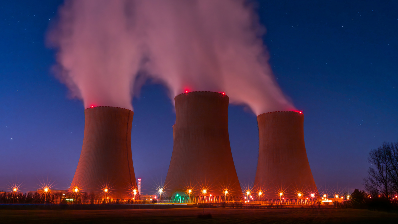 What’s The Difference Between A Nuclear Reactor And Nuclear Weapon? – SlashGear