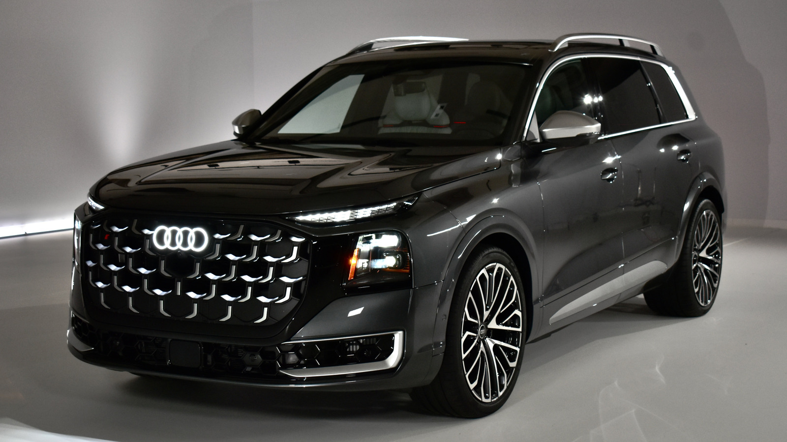 Audi Finally Builds A Bigger SUV, But Is It Better? – SlashGear