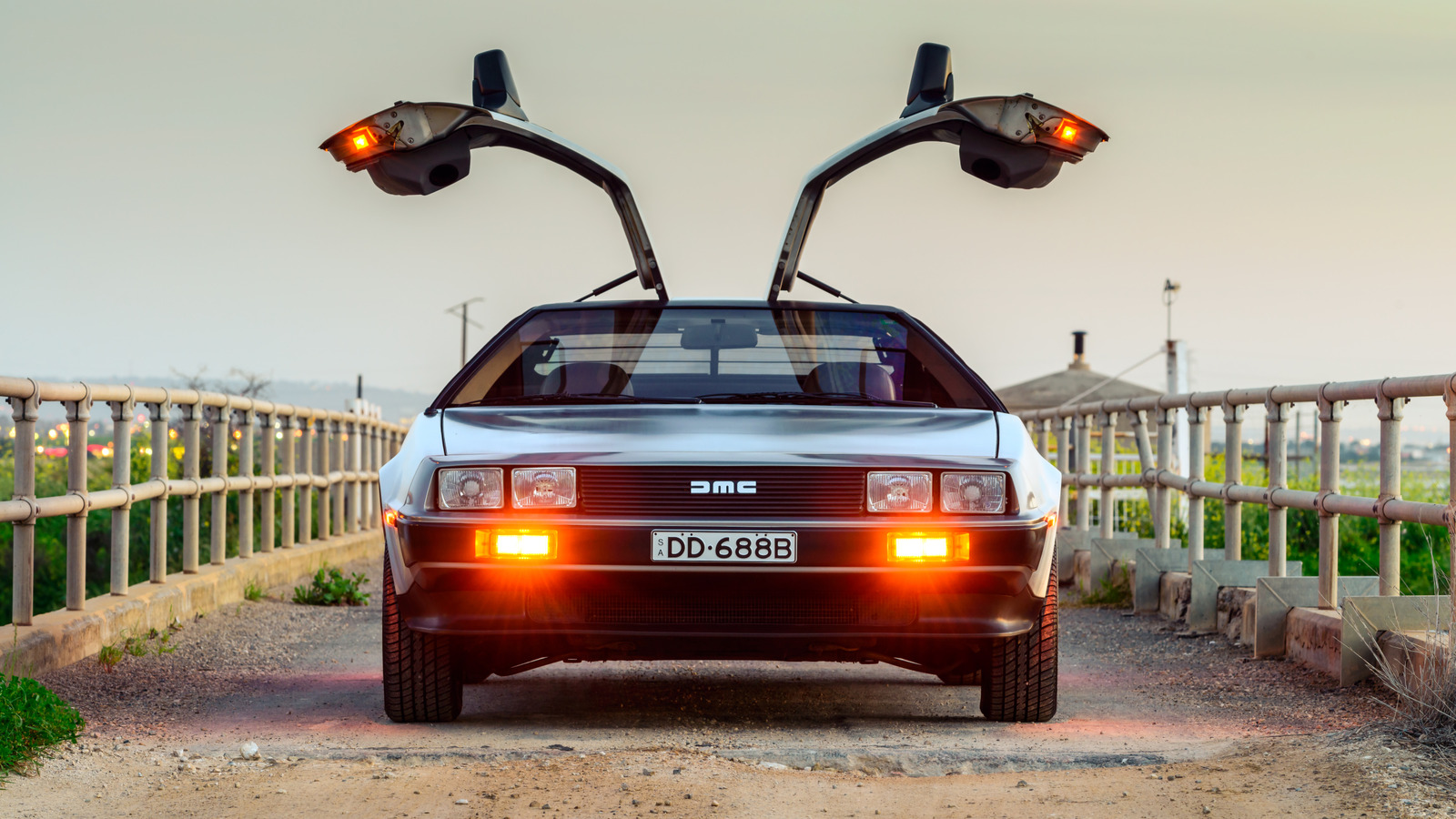 10 Classic Cars People Love To Hate – SlashGear