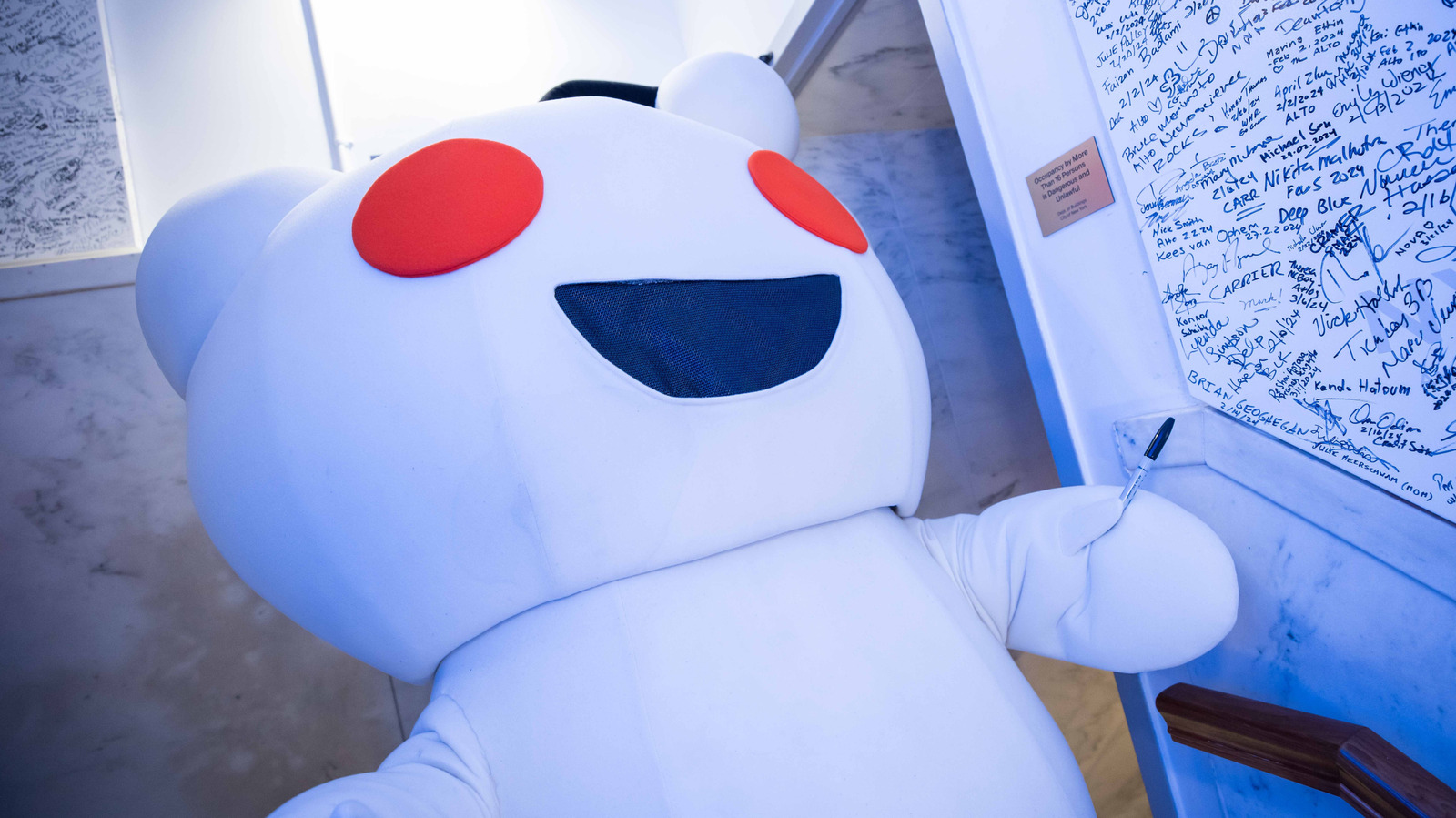 Reddit’s CEO sure seems frustrated with Google’s AI overviews – Engadget