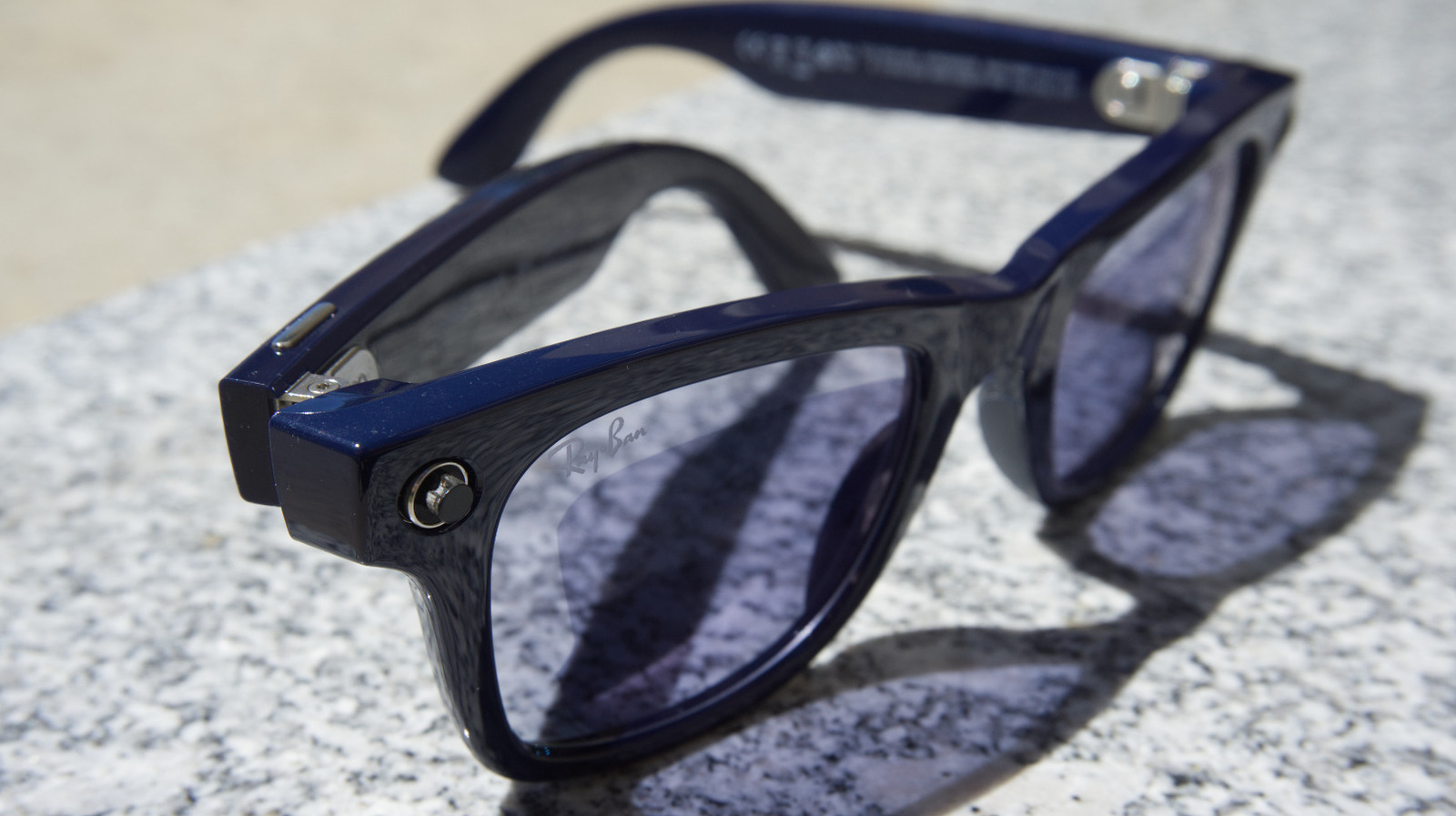 A $2 sticker let me bypass the Meta Glasses’ anti-creep feature – Engadget