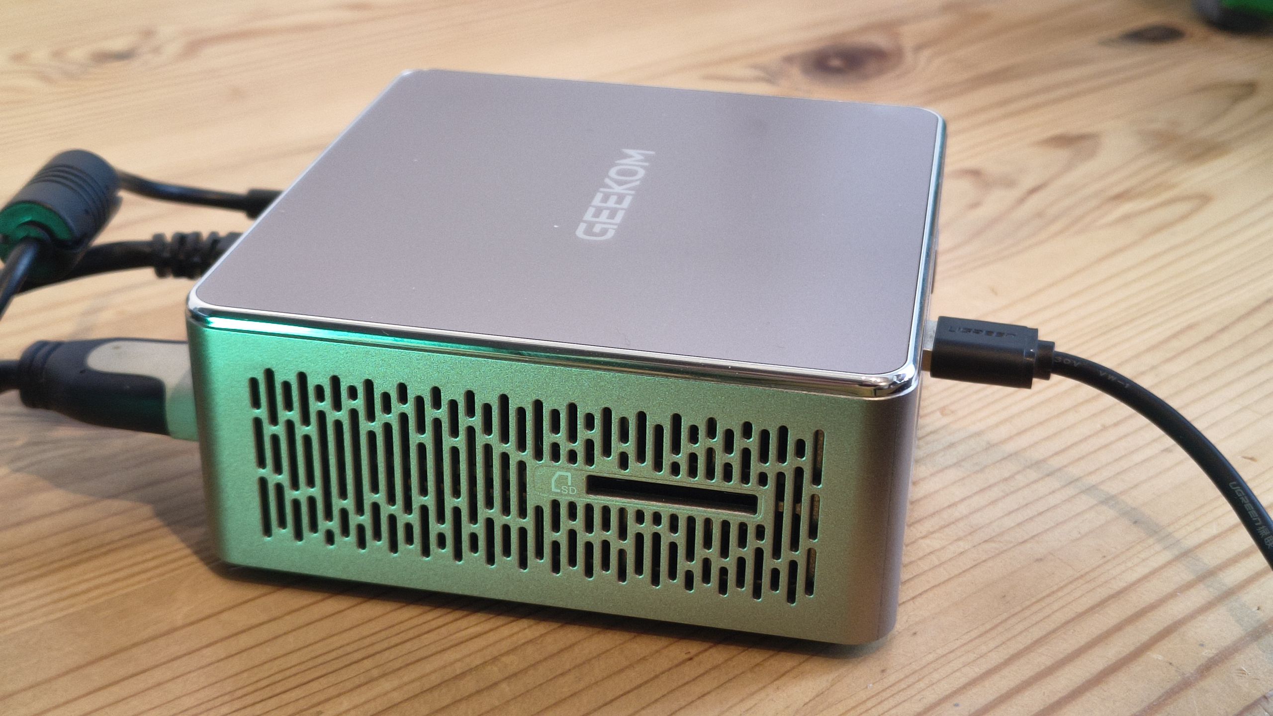 Geekom A5 mini PC offers Ryzen 5 performance for $369