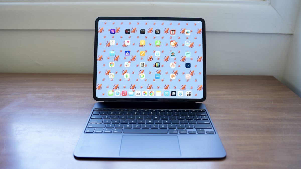 My iPad Pro Is More Laptop-Like Than Ever, Except for One Very Important Thing