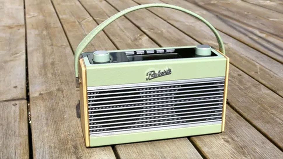 End of an era: BBC turns off its Radio 4 Long Wave broadcast ahead of a full platform shutdown on June 30