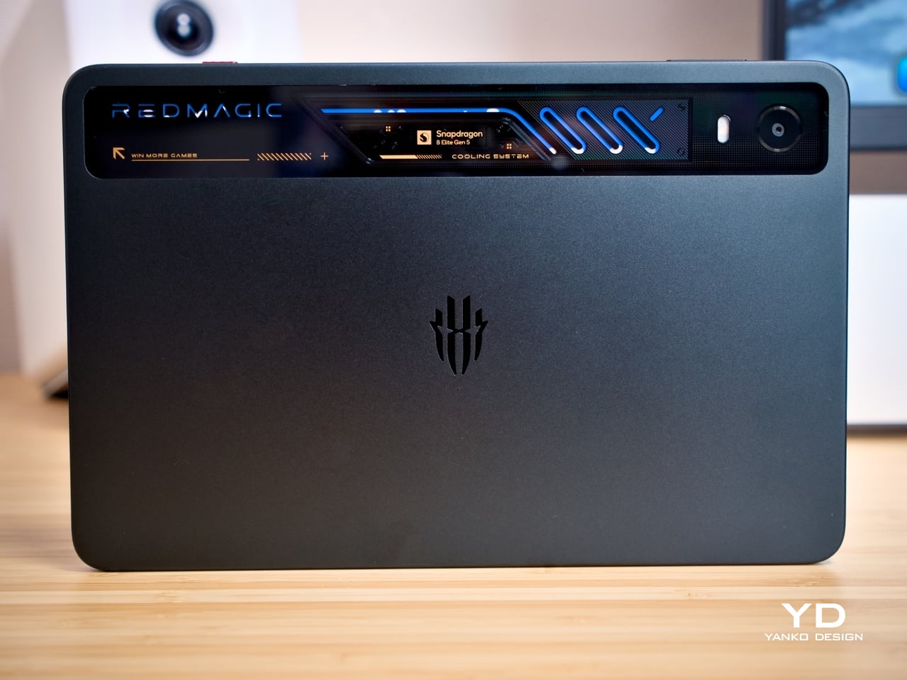 REDMAGIC Astra 2 Review: The Gaming Tablet That Finally Keeps Its Cool – Yanko Design
