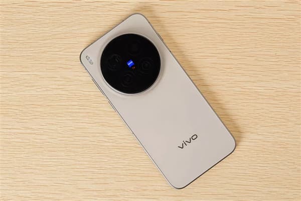 Vivo X500 Series Receives Certification Ahead of Launch, Expected to Debut with MediaTek’s 2nm Dimensity 9600 Pro