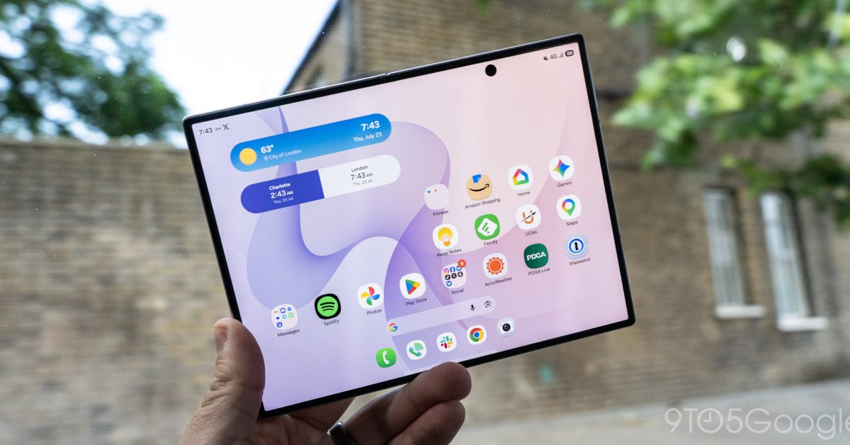 Ask me anything about Samsung’s new, wide Galaxy Z Fold 8