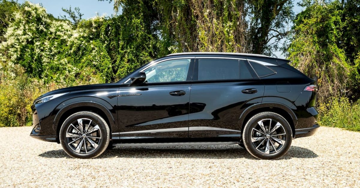 MG is launching its first PHEV with semi-solid-state batteries in 2027