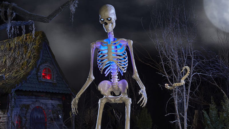Skelly, Home Depot’s Giant 12-Foot-Tall Skeleton Display, Is Back Ahead of Spooky Season This Year and Even Comes With App Controls