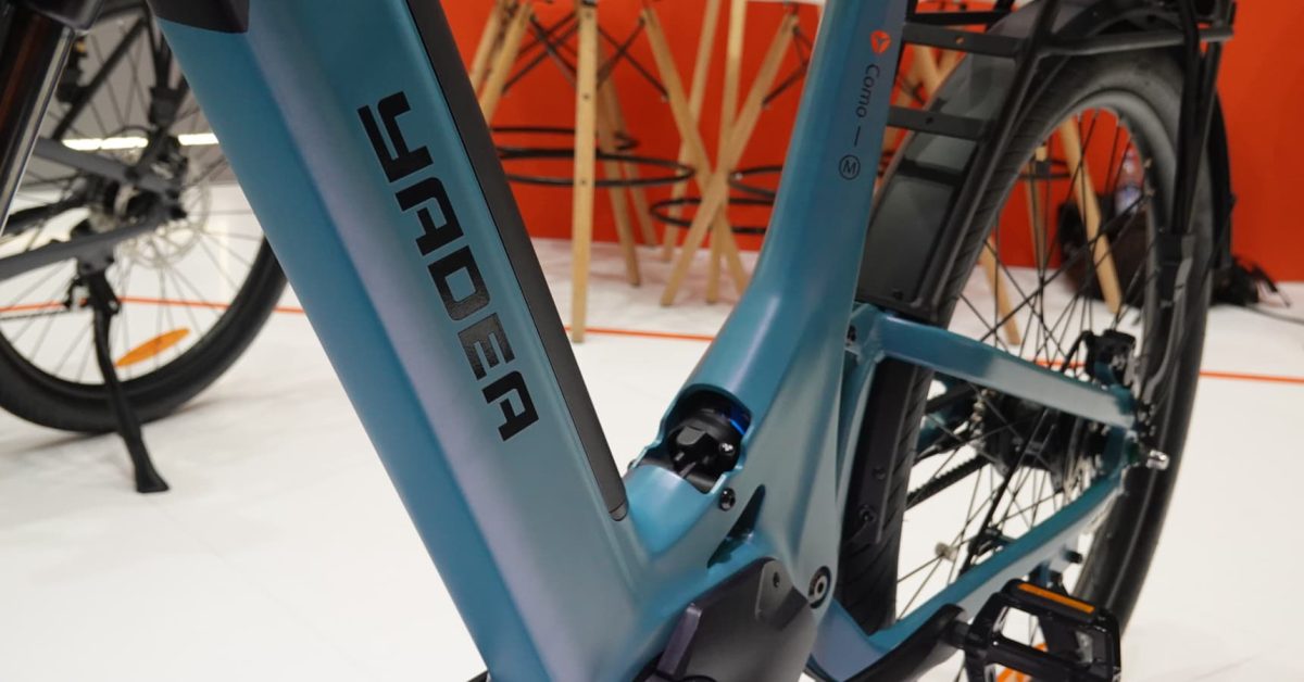 Yadea shows off full-suspension commuter e-bike at Eurobike 2026