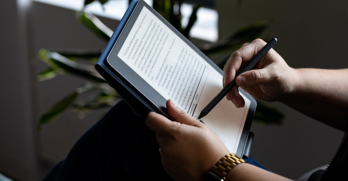 The first-gen Kindle Scribe is a big e-reader and digital notebook that’s $150 refurbished