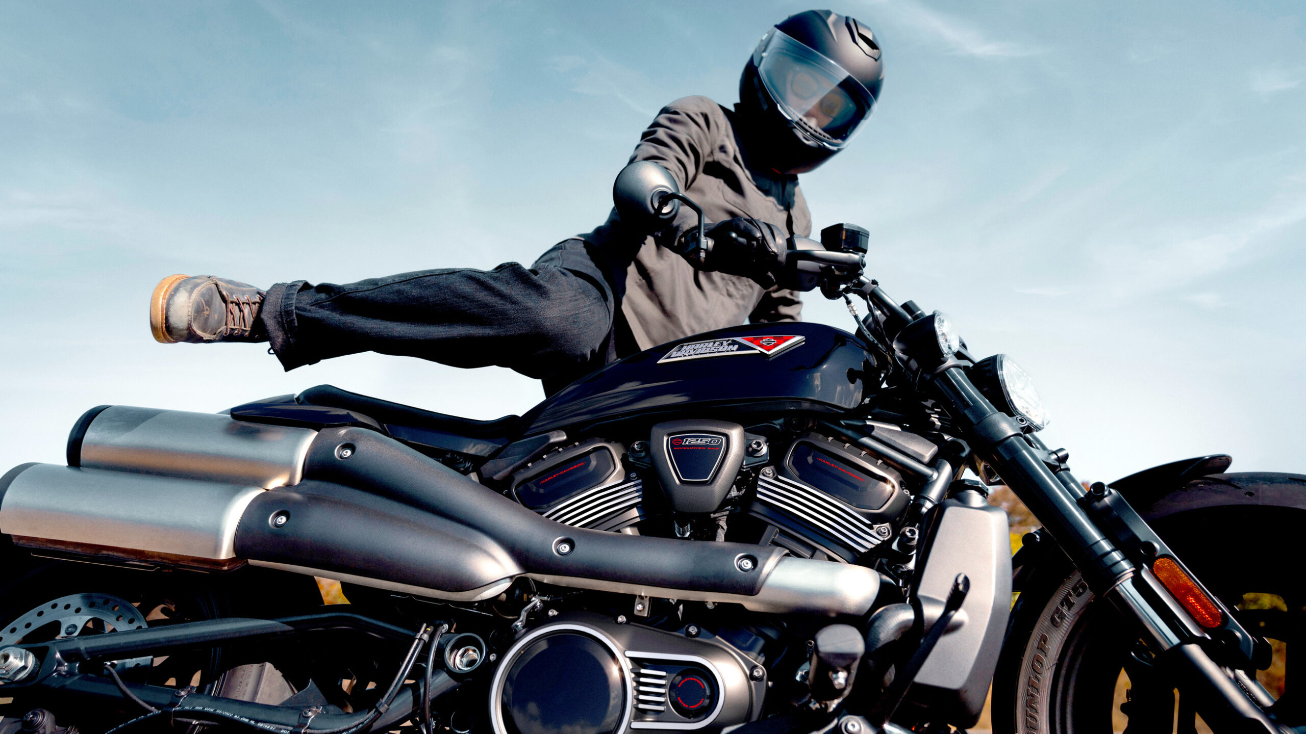 A Harley-Riding Congressman Is Trying To Kill D.C.’s Helmet Rule | Carscoops