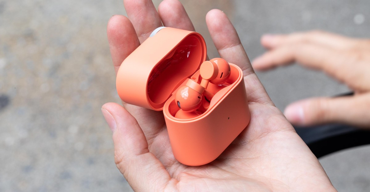 CMF has managed to make cheap but good clip earbuds