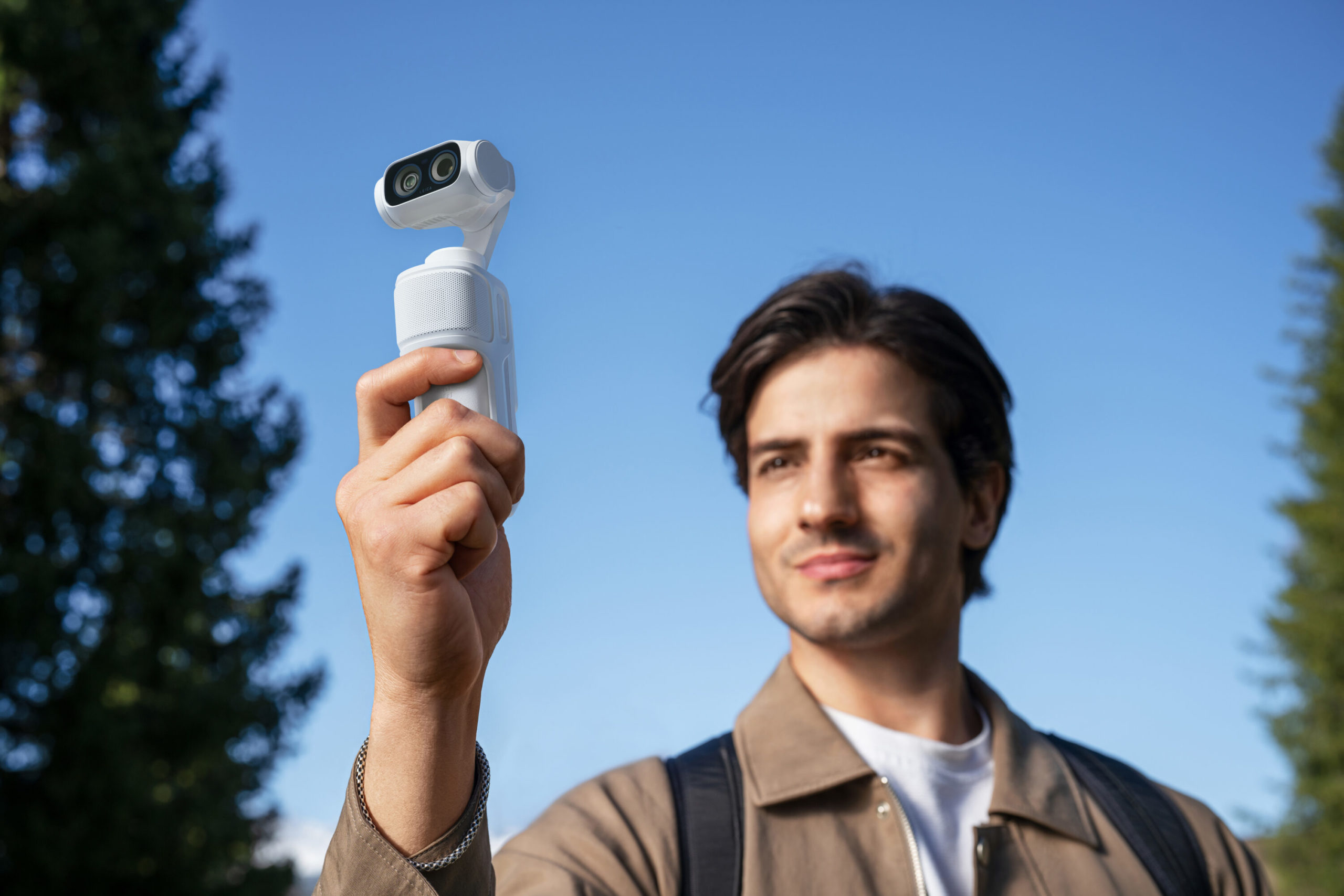 Insta360 is developing a mirrorless camera with an “unprecedented” design: Prototype coming in 2027