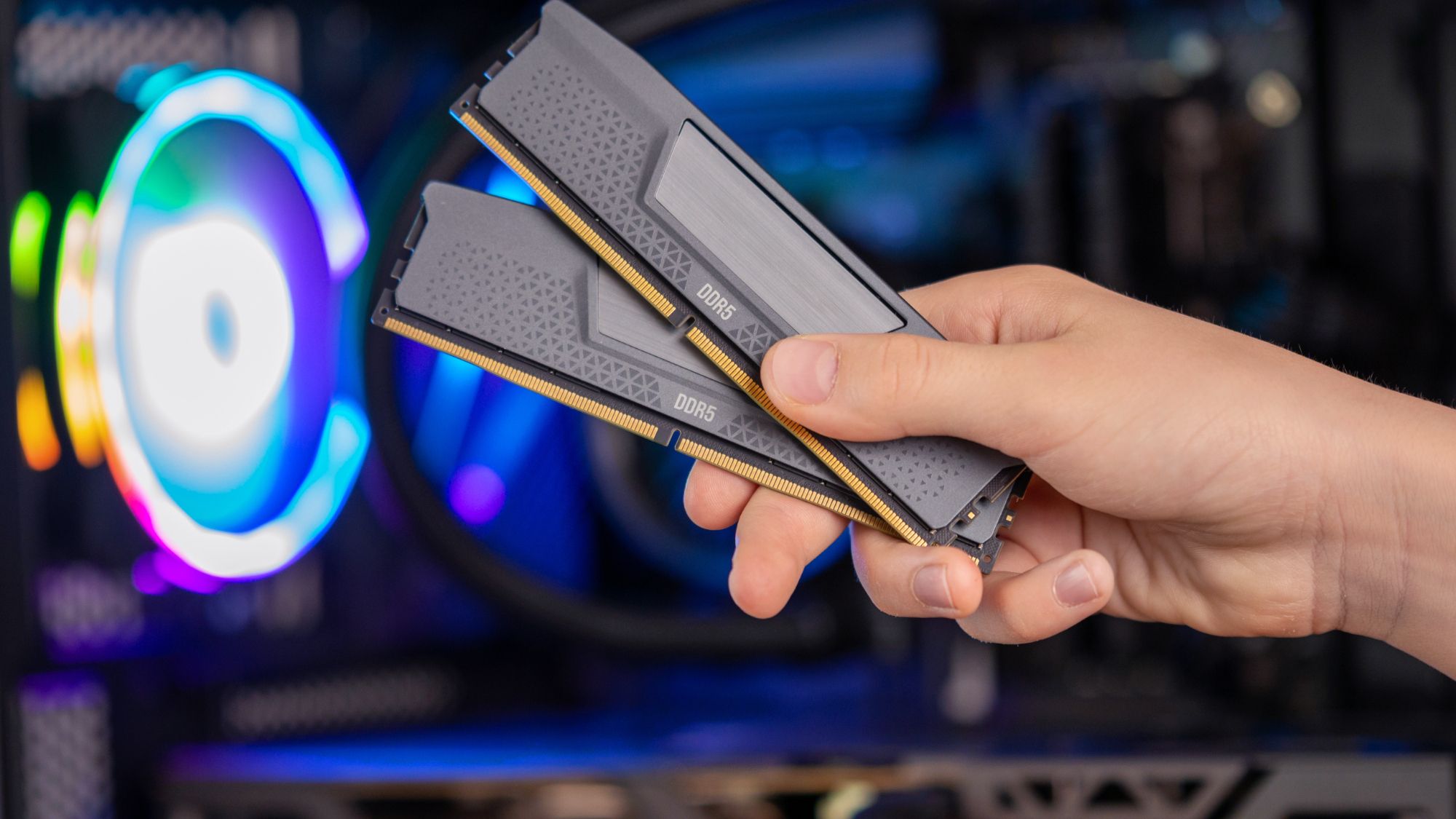 ‘Apple is scrambling to get enough memory chips’: RAM crisis is causing panic about incoming iPhones and MacBooks, as Microsoft deletes past advice to aim for 32GB ideally