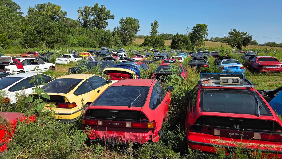 There’s a ‘CRX Farm’ in Kansas With a Huge Hoard of Classic Honda Parts for Sale