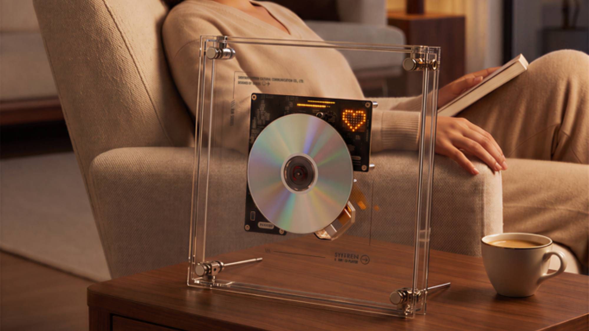 This wild see-through CD player shows the guts of the tech while playing like it’s a Damien Hirst exhibition — and I like the way this cheap Kickstarter idea slides out of its case like vinyl