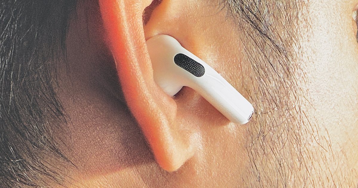 Apple’s rumored camera AirPods could bring cool AI features and a whole bunch of privacy concerns